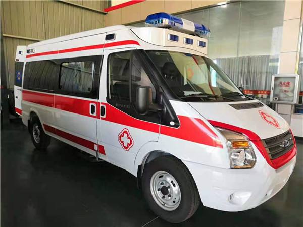 芒康县福特V362救护车